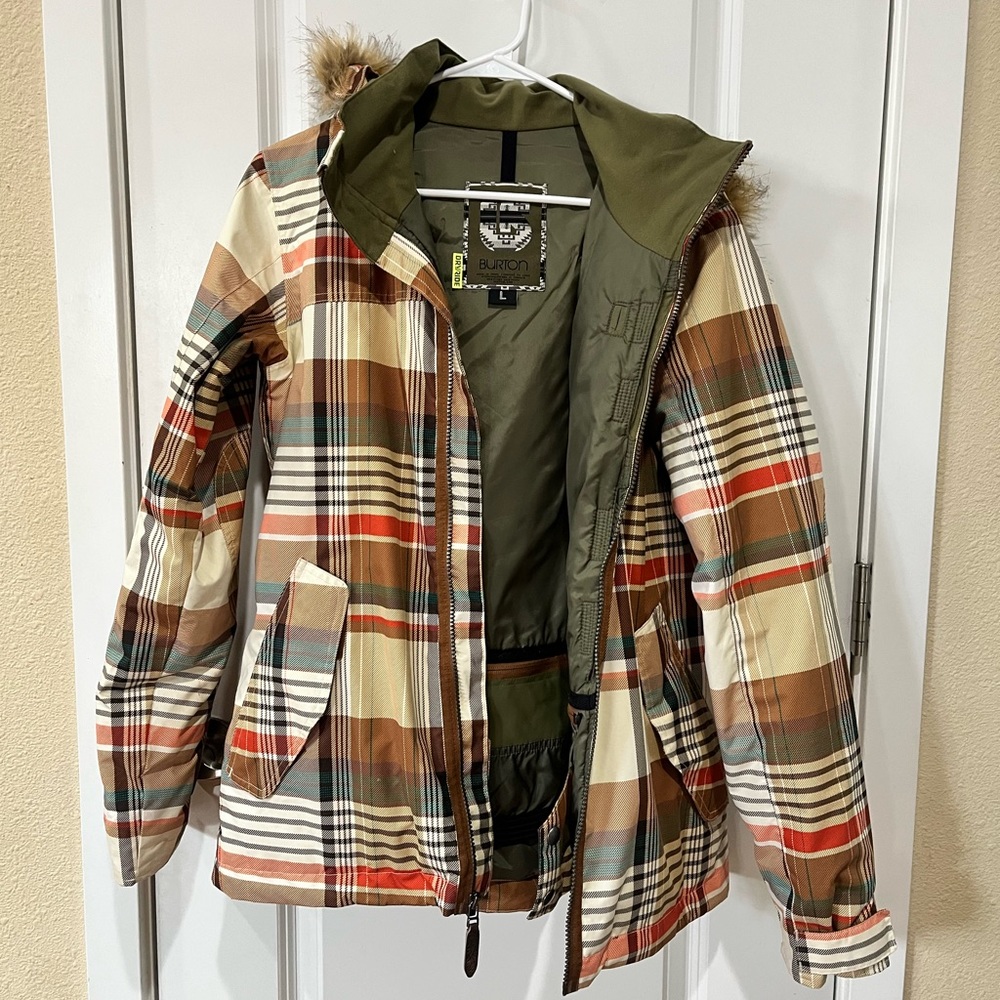 Burton ski/snowboard jacket